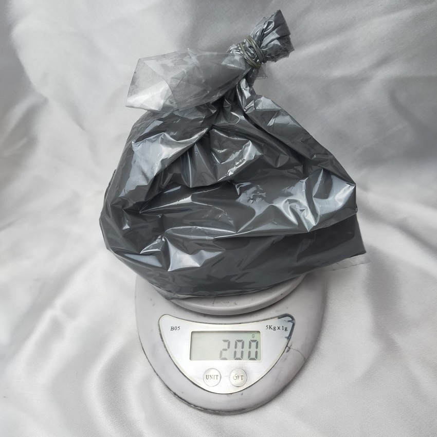Nhũ đức đen 200g hàng chuẩn đã xay mịn
