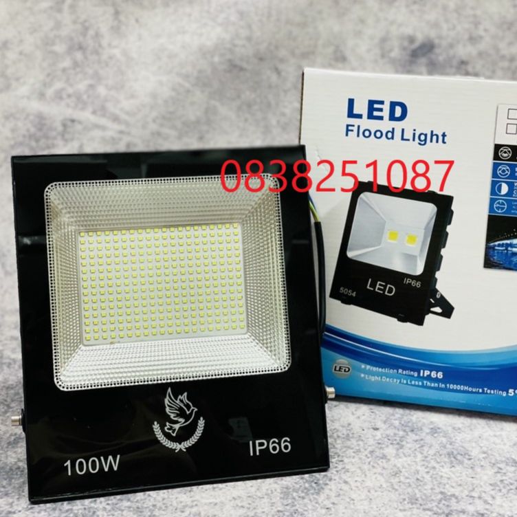 Đèn Led Pha 100W Ngoài Trời Chống Mưa Tuổi Thọ Cao 220V