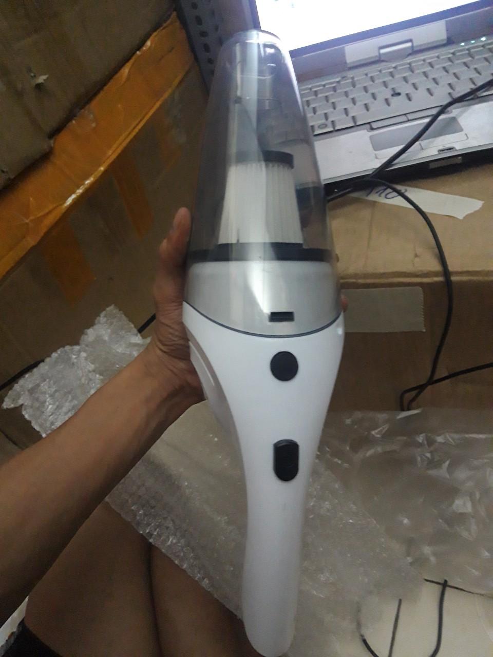 Máy hút bụi mini cầm tay