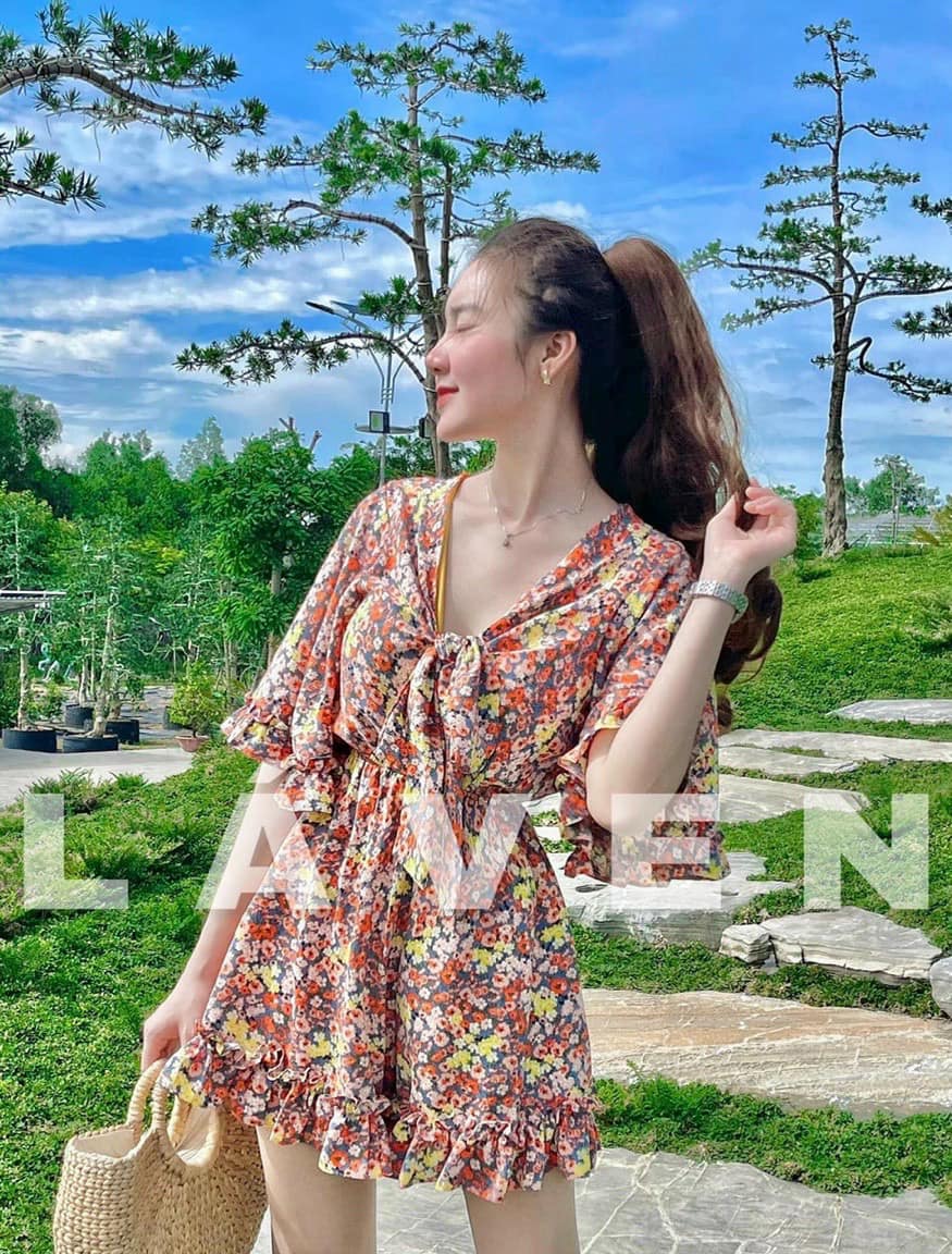 Đầm tiểu thư hoa nhí Tay cánh dơi nữ tính dễ thương chất kiệu lụa cao cấp thiết kế độc lạ