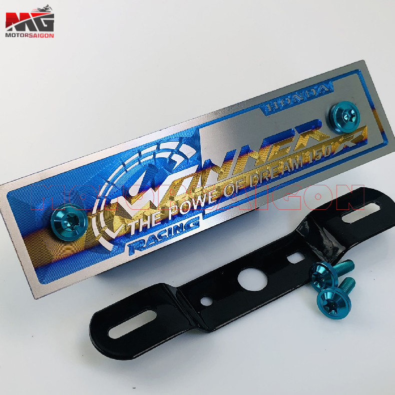 Bảng tên titan WINNER 3D màu mẫu mới titan 100% gắn cho các đời xe winner TẶNG pát gắn bảng tên winner và ốc gắn bảng tên titan 6l2 lục bảo