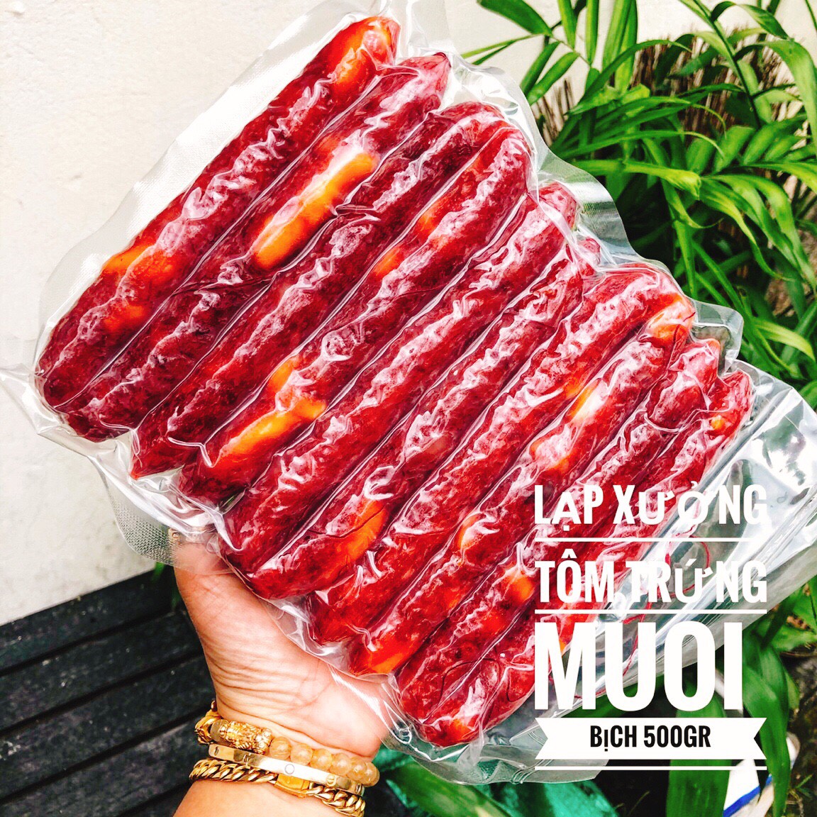 Lạp xưởng tôm trứng muối 500gr