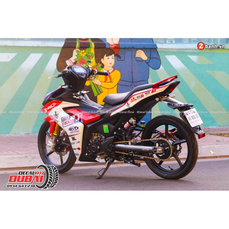 Tem Trùm Exciter 155 Đỏ Trắng Tím  Mẫu Tô Hà Đông Nghi - Decal 3 lớp, thiết kế theo yêu cầu - Decal Dubai