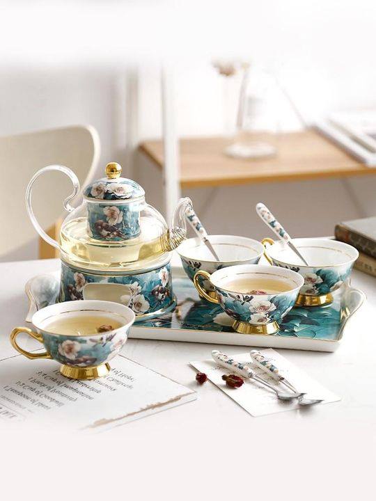 Bộ ấm chén bằng gốm sứ cao cấp, thích hợp dùng trong các bữa tiệc trà tại gia hoặc các nhà hàng