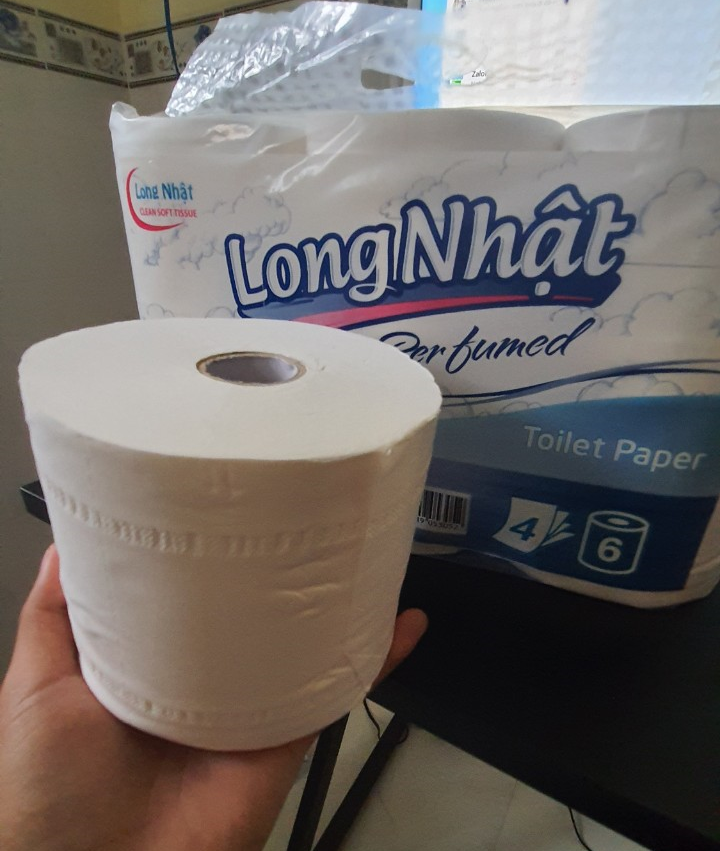 Giấy vệ sinh cao cấp Long Nhật Lốc 6 cuộn (4 lớp)