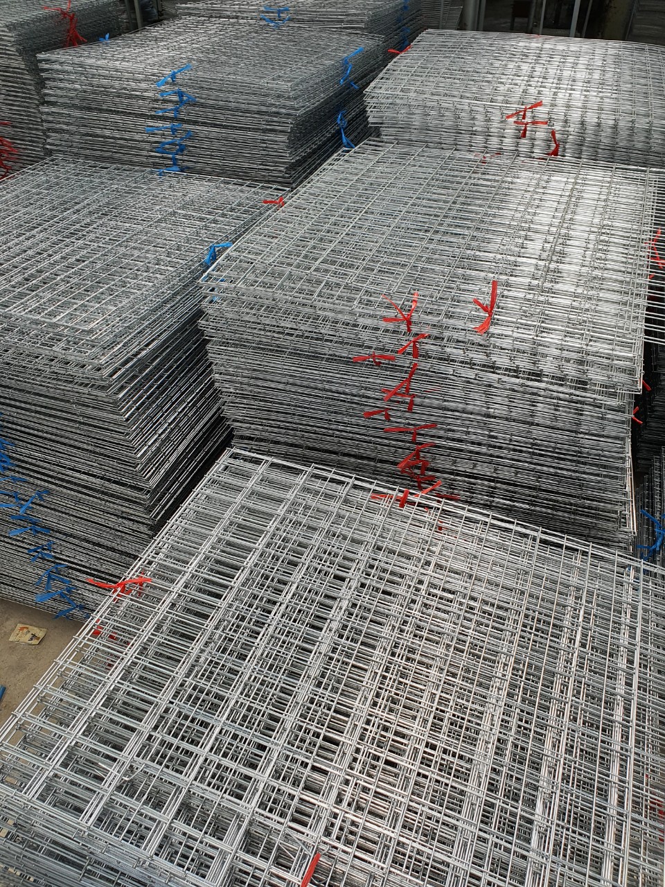 Lồng gà vuông 80 giá rẻ