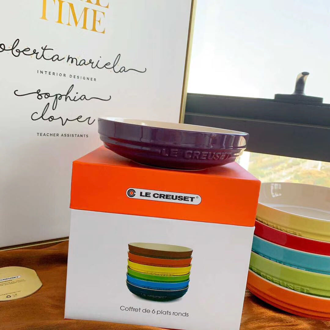 Bát 20cm-Le creuset thương hiệu Pháp, bát nông size 20cm, cao 5cm tô đĩa sâu đựng salad, món xào, xốt, canh rất đẹp, chất liệu gốm sứ nhiều màu bền đẹp dễ vệ sinh