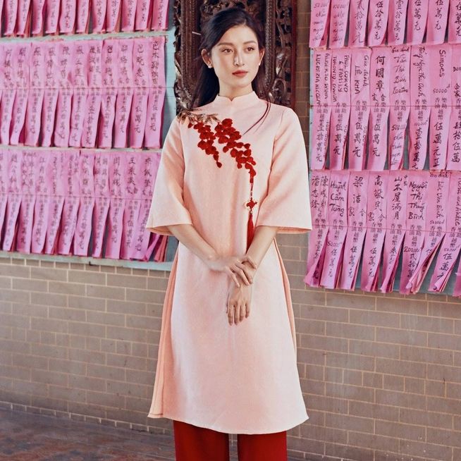 Oceana London - QUẦN ÁO DÀI LỤA PHI BÓNG 2020