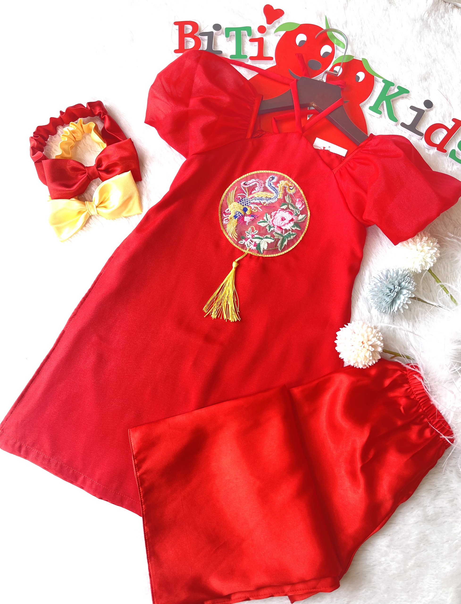 Set áo dài cách tân cho bé gái đi tết tặng 1 băng đô MINAKIDS, đỏ và vàng 0 đến 8 tuổi - 2