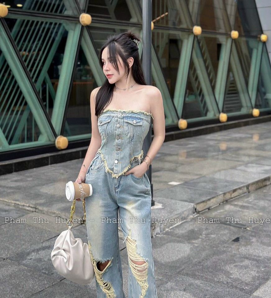áo ống jean , áo quây cup ngực tà nhọn cài nút chun lưng phối tua rua cực hot  m007311