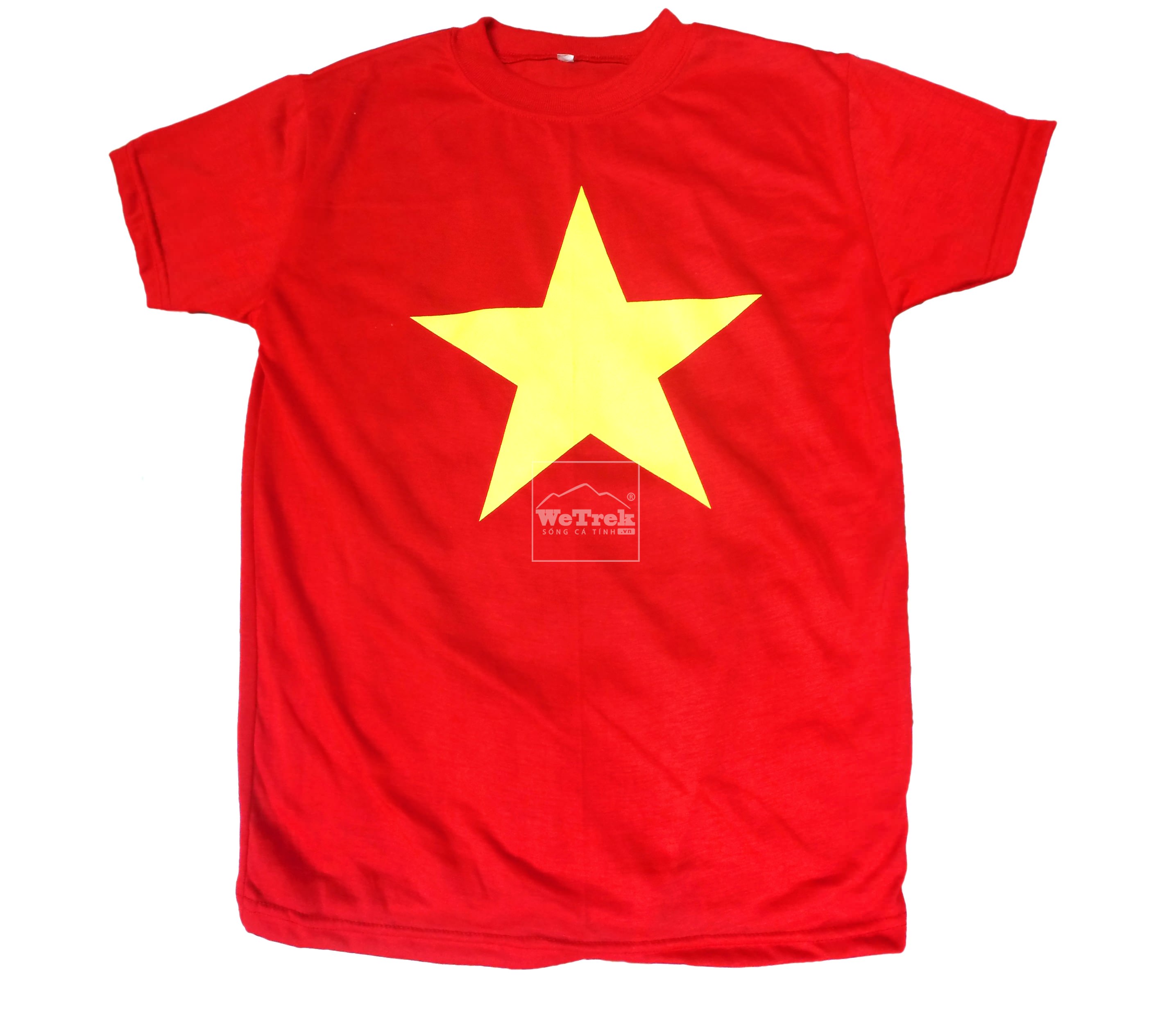 Áo cờ đỏ sao vàng:
Áo cờ đỏ sao vàng là biểu tượng vô cùng quan trọng trong lịch sử và văn hóa của dân tộc Việt Nam. Không chỉ là chiếc áo để đời của Bác Hồ, nó còn là tinh thần của một dân tộc kiên cường và mãnh liệt. Hãy xem hình ảnh để thấy rõ sự đẹp đẽ và ý nghĩa của chiếc áo đặc biệt này.