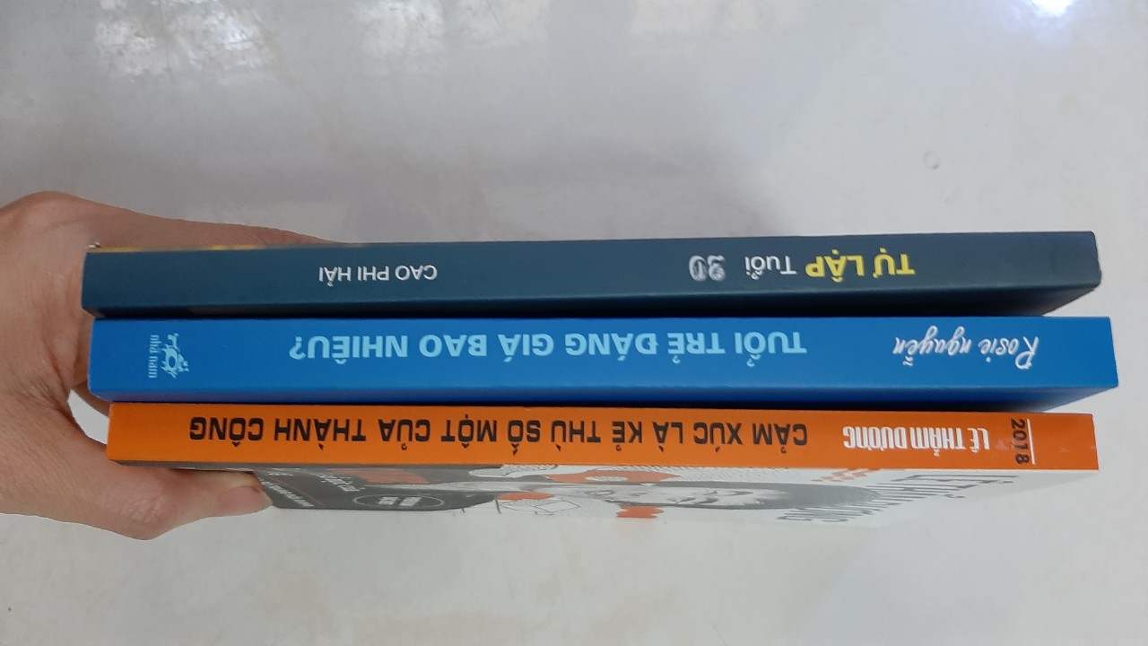 COMBO 3 CUỐN TỰ LẬP TUỔI 20, CẢM XÚC LÀ KẺ THÙ SỐ 1 THÀNH CÔNG, TUỔI TRẺ ĐÁNG GIÁ BAO NHIÊU