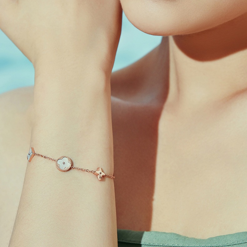 VC Bracelet