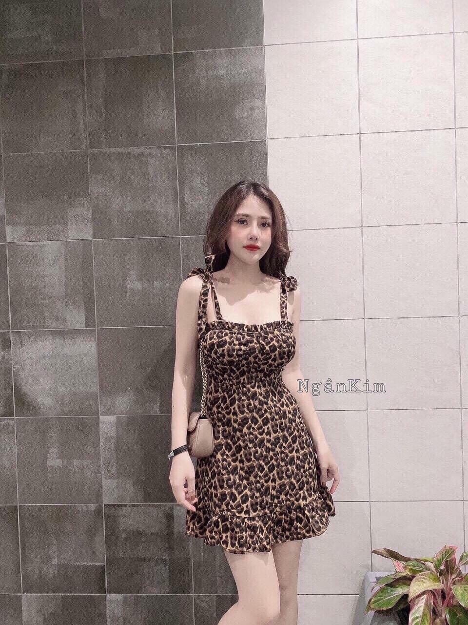 Đầm xòe đuôi cá họa tiết beo dễ thương