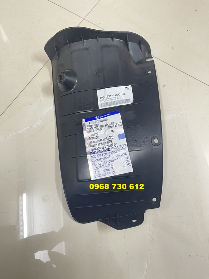 Chắn bùn lòng dè sau hyundai accent 2018