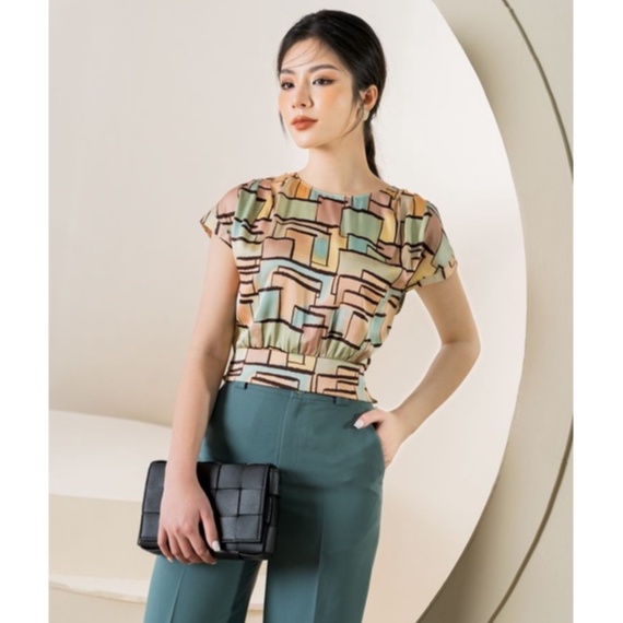 Áo sơ mi nữ cộc tay bo eo chất lụa satin họa tiết cao cấp Orchid GH2C537