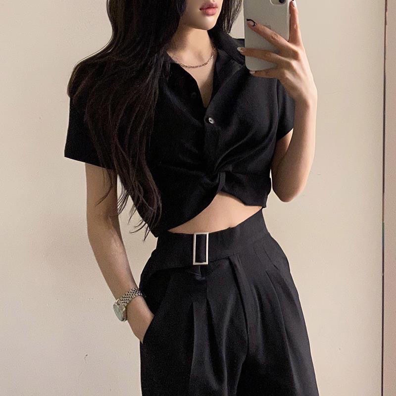 Áo sơ mi crotop lụa dáng cộc tay vạt chéo