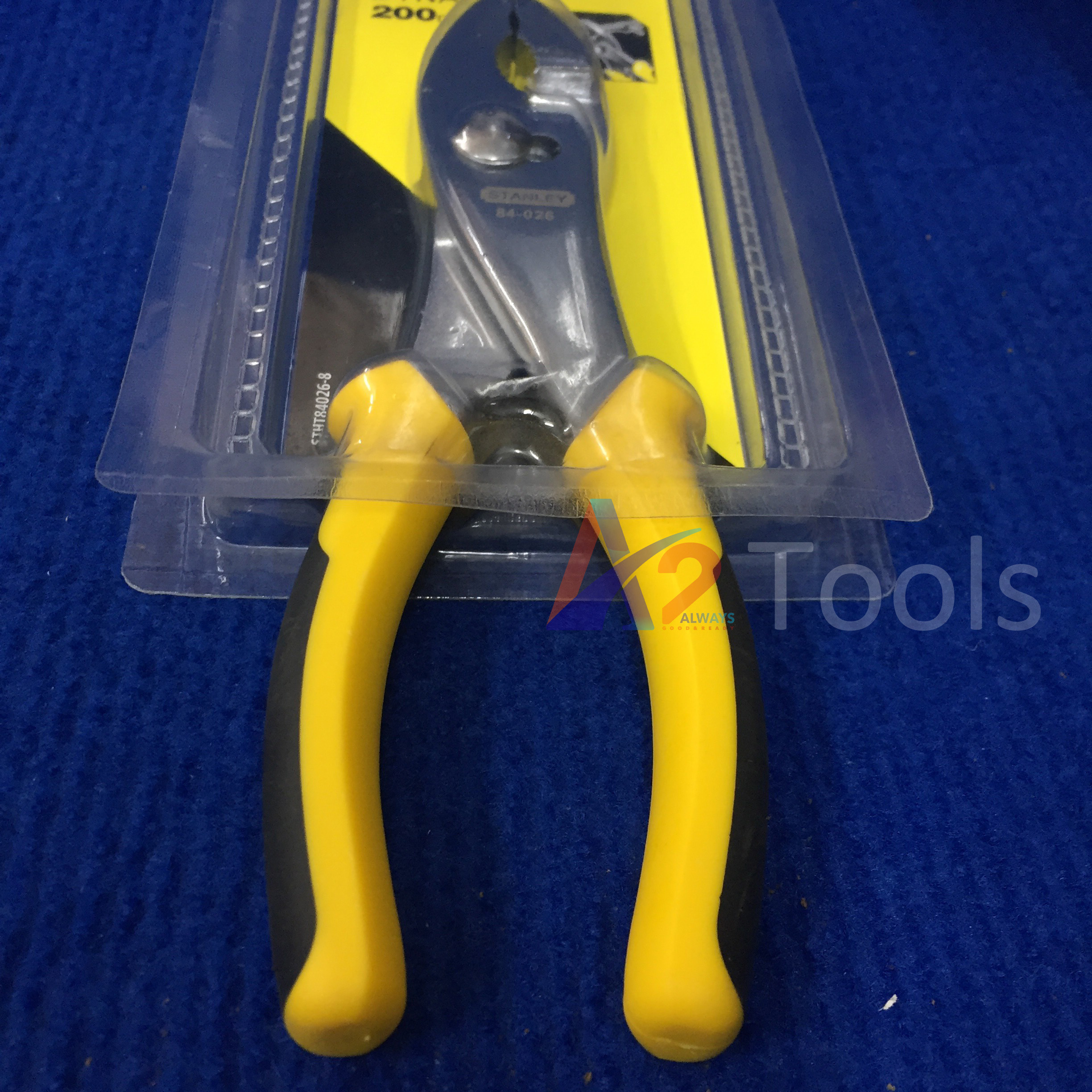 Kềm mỏ quạ cán dày 10"/250mm stanley stht84024-8