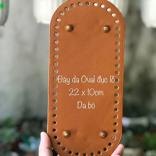 Đáy da oval đục lỗ sẵn làm túi diy size 22 x 10cm