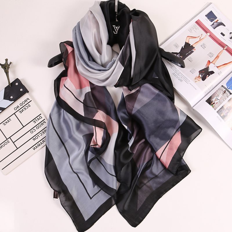 Khăn choàng nữ HaiAnh, khăn lụa cao cấp bản to phối hoạ tiết K01