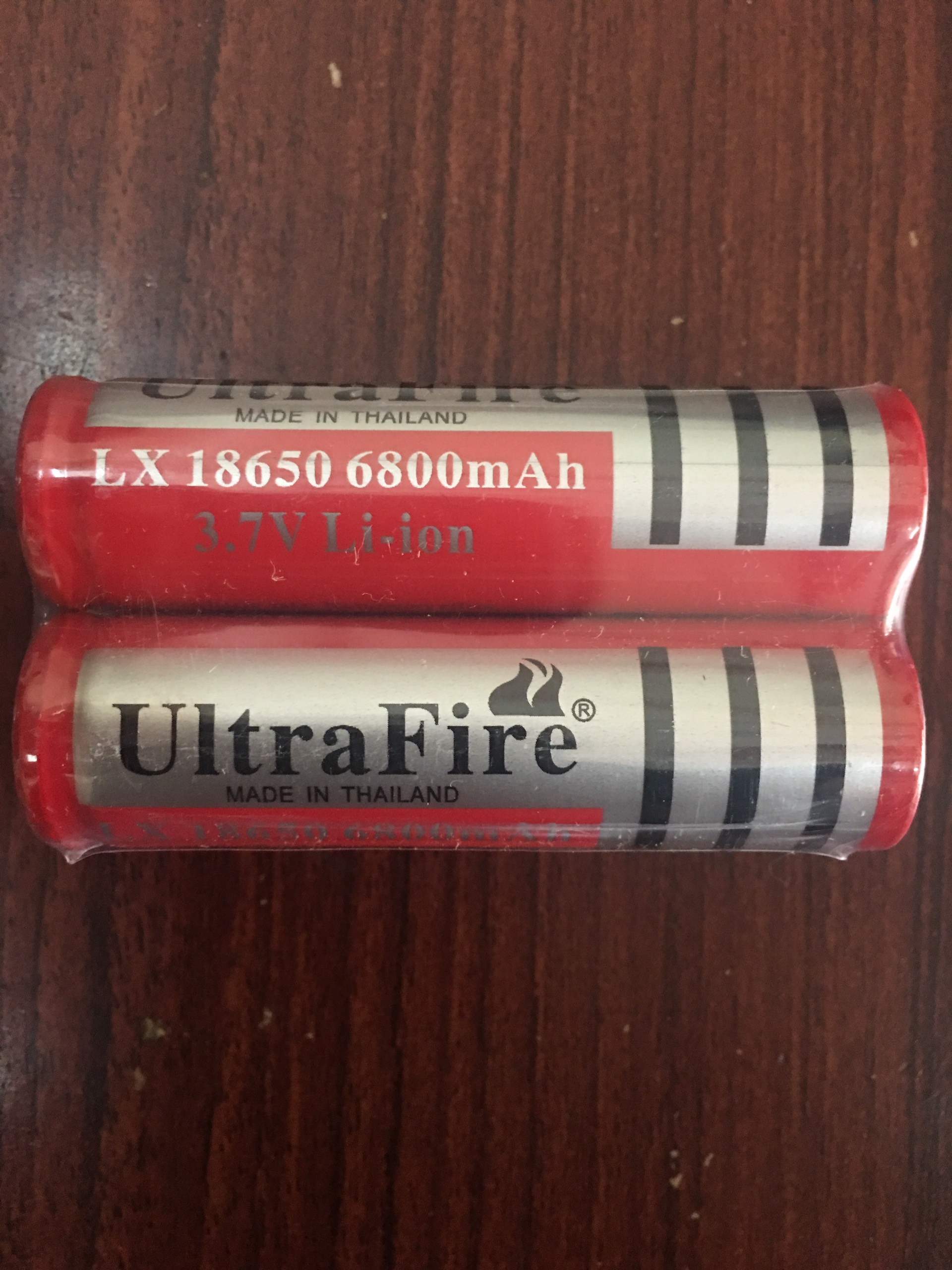 [HCM]1 viên Pin Thái UltraFire 6800mah dung lượng khủng - pin ultrafire Thái Lan mã 18650 dung lượng cao dùng cho đèn pin quạt  sạc điều khiển ....