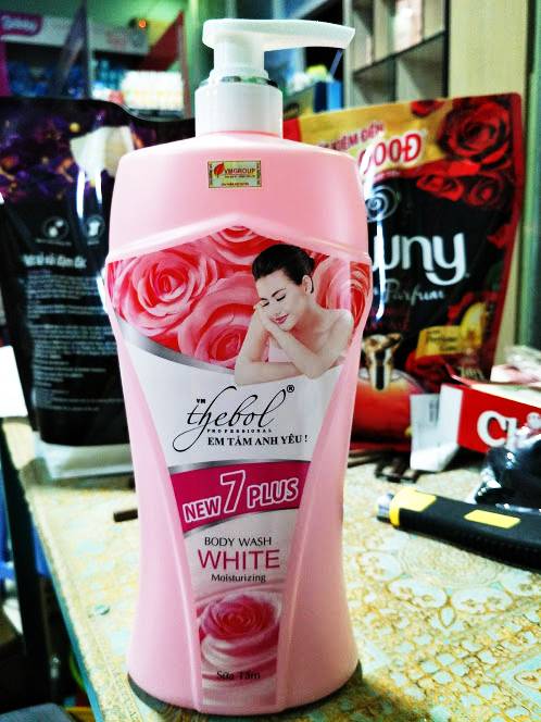 [HCM]Sữa tắm Thebol hồng giữ ẫm 1200ml em tắm anh yêu