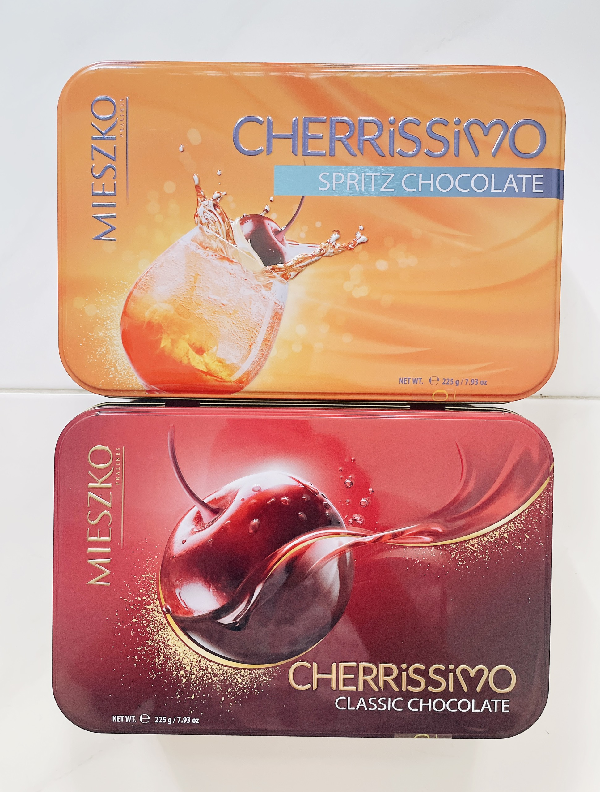Socola nhân rượu cheri Mieszko hộp thiếc 225g