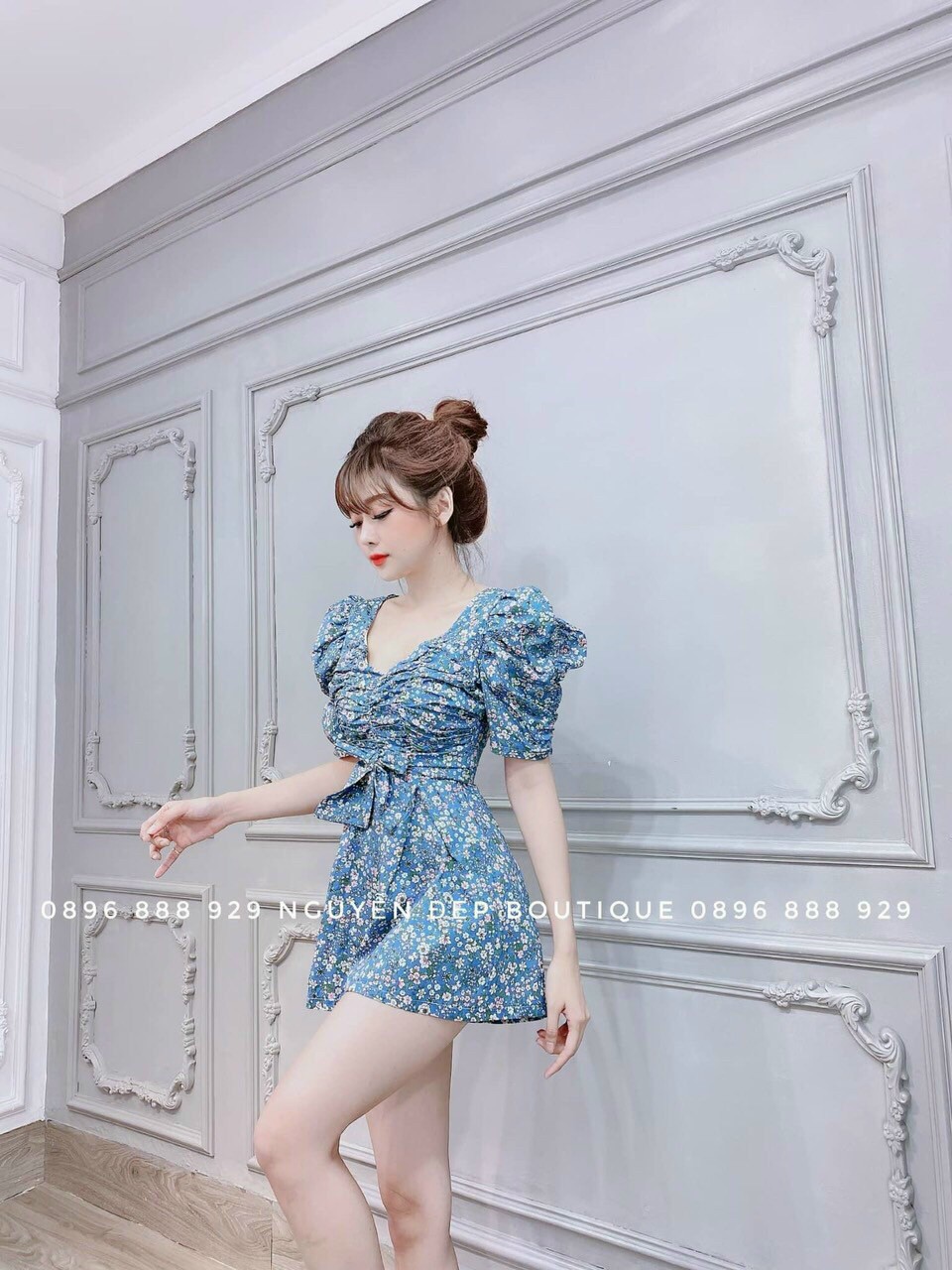 Jum hoa đùi cổ vuông tay búp nơ eo