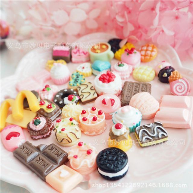 RẺ NHẤT  Combo 50 - 100 -200 charm   Mô hình dán ốp điện thoại, phụ kiện trang trí, nguyên liệu làm slime