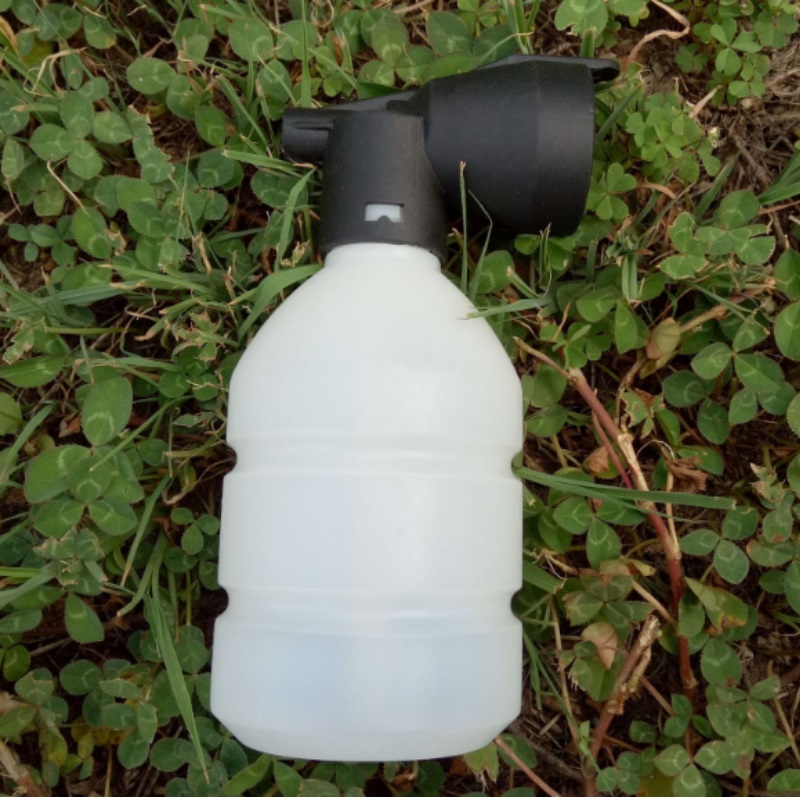 Bình đựng xà bông 300ml phun bột tuyết gắn đầu súng của máy xịt rửa xe cao áp