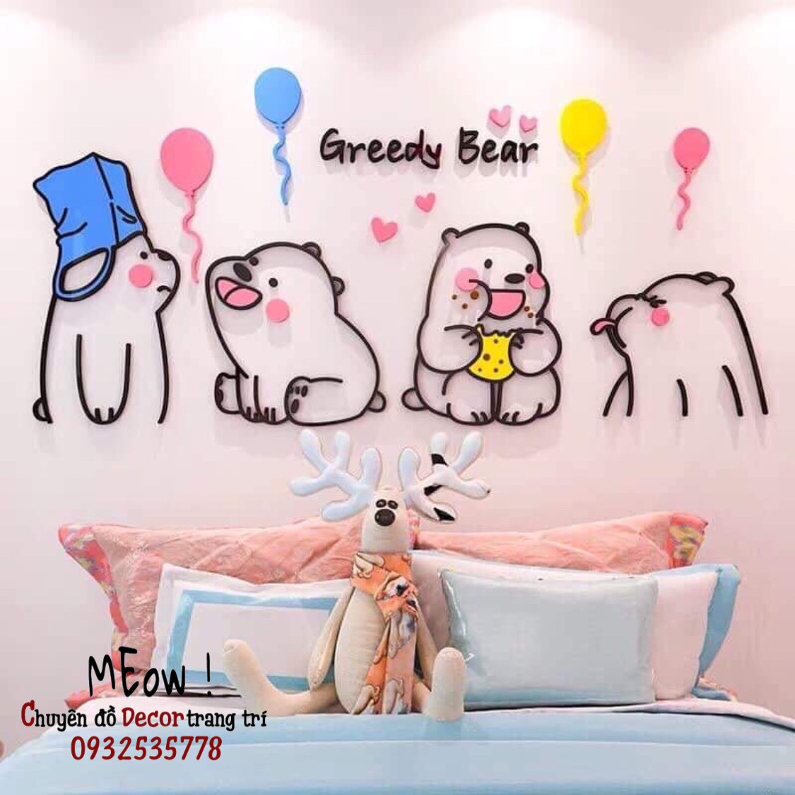 Tranh 3D mica nổi dán tường dán kính trang trí Mẫu GREEDY BEAR. Chất liệu thân thiện môi trường, bền, không phai màu, có thể lau chùi