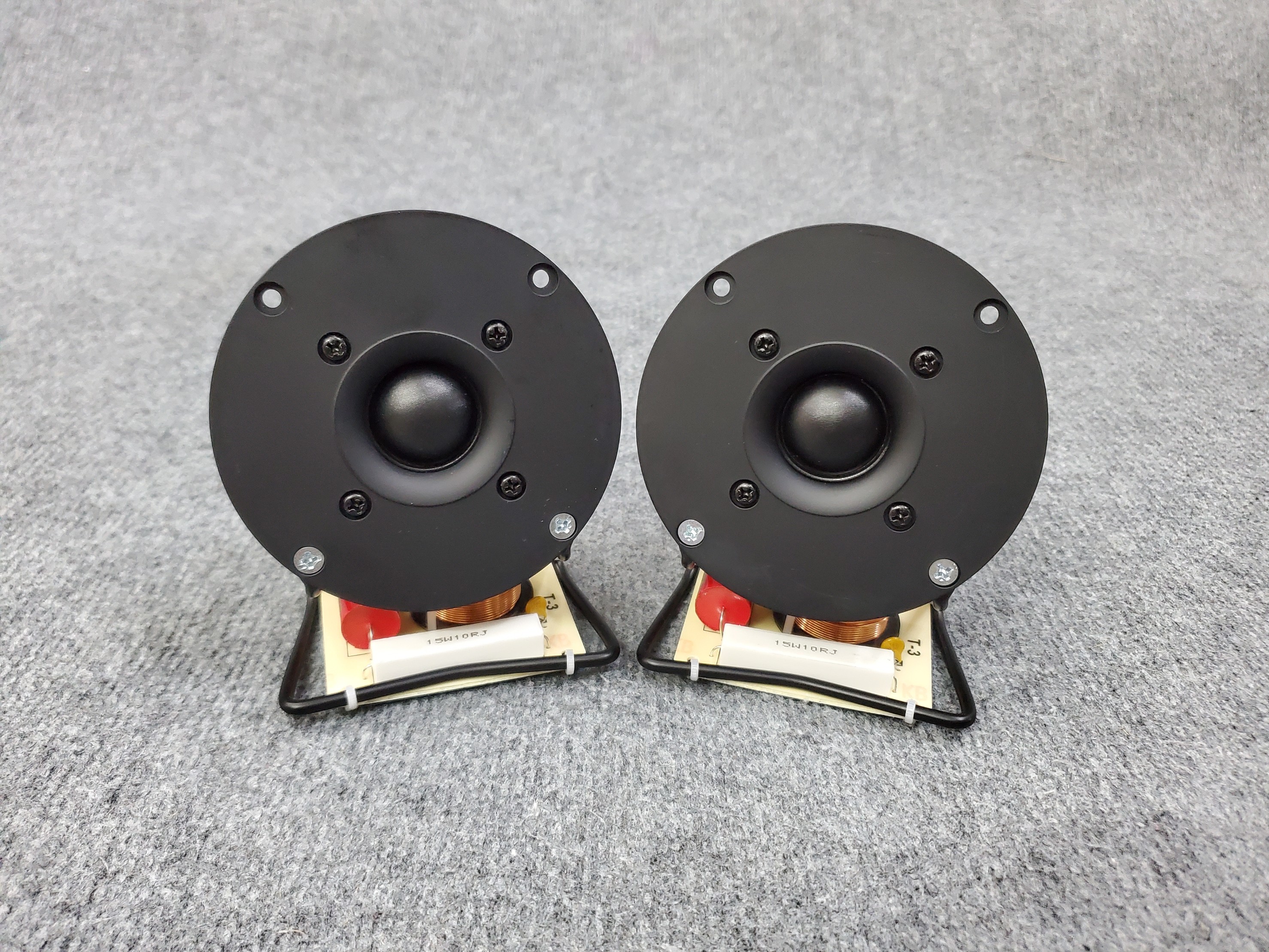 Cặp loa treble pioneer p03 bọc khử từ tích hợp phân tần chân sắt