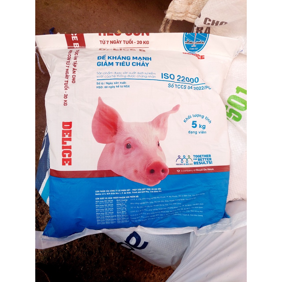 5kg cám heo con từ 7 đến 20kg và thức ăn cho gia cầm gia súc