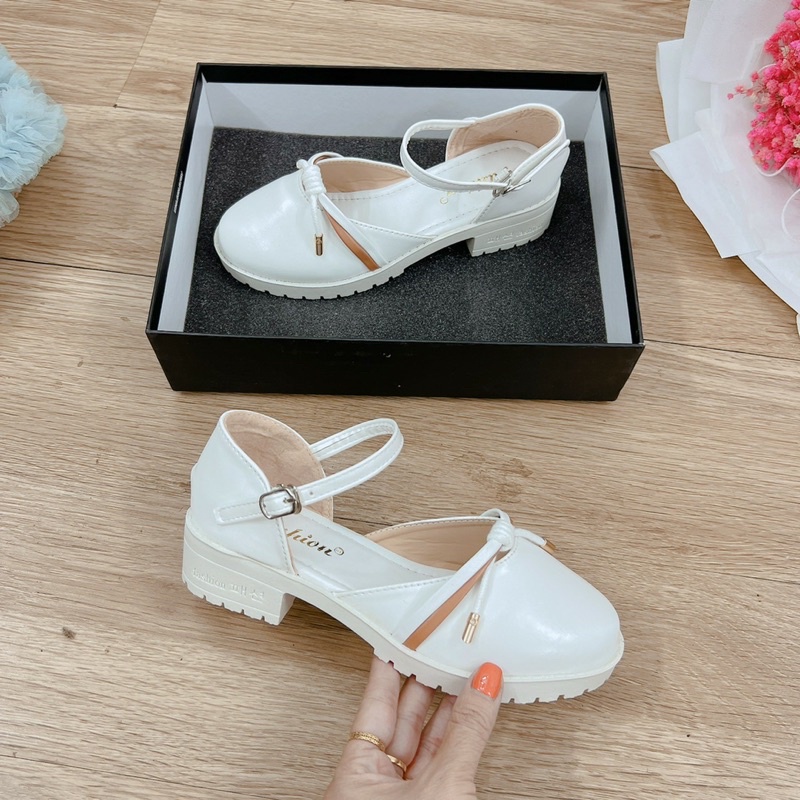 Sandal cao gót 4 phân ulzzang bít mũi giày Lolita đế cao phong cách vintage ulzzang chất mềm.