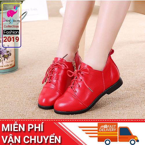 - Giày boot da cho bé gái