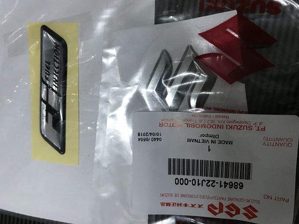 combo tem chữ S và FI nổi dán đầu xe satria fi và raider fi