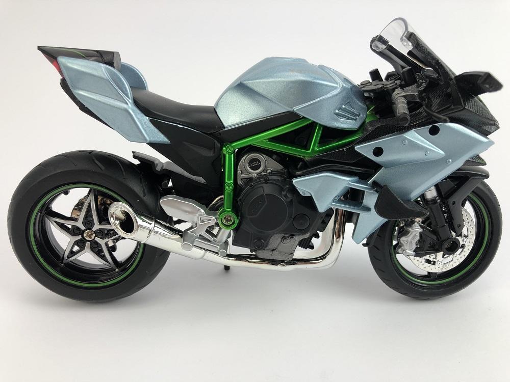 Mô hình xe moto kawasaki h2r tỉ lệ 1:12