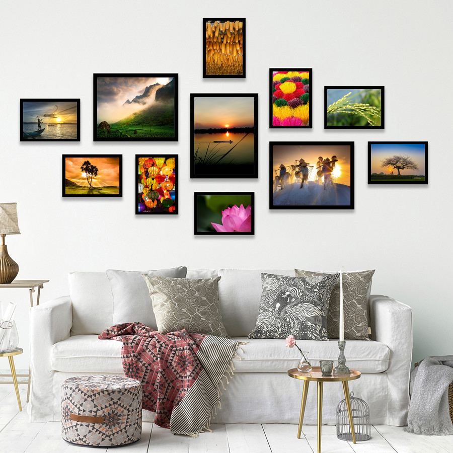 Khung ảnh treo tường: Khung ảnh treo tường là cách tuyệt vời để hiển thị những bức ảnh của bạn. Với nhiều loại khung ảnh đẹp và chất liệu khác nhau, bạn có thể tạo ra bức tranh tường với những hình ảnh mà bạn yêu thích. Hãy để những bức ảnh của bạn được tôn vinh và trưng bày đẹp mắt trên tường nhà của mình.