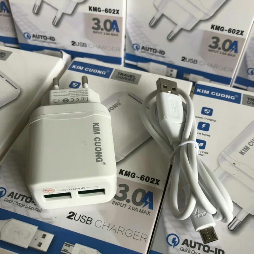 Bộ sạc kim cương kmg 602x 3.0a max kèm cáp micro usb