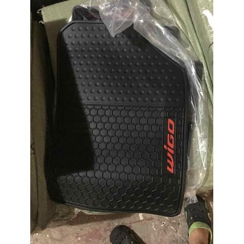 Lót sàn cao su cao cấp theo xe toyota wigo
