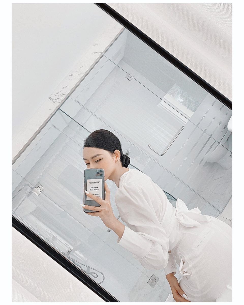 Áo cổ v tà đắp chéo thắt nơ lưng