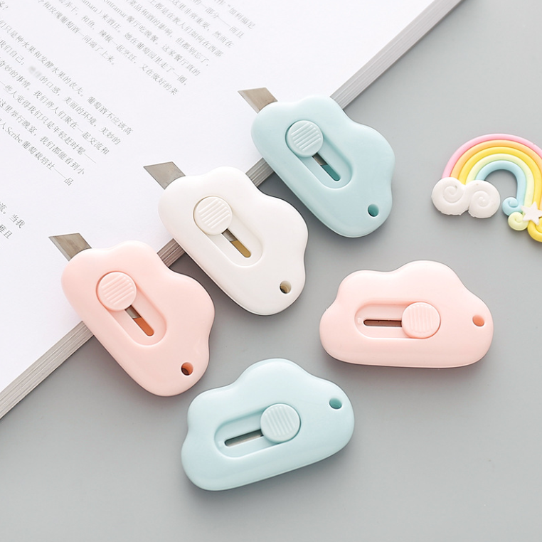 Multi-Purpose Pocket Cloud-Shaped Paper Cutting Knife with Keychain Hole