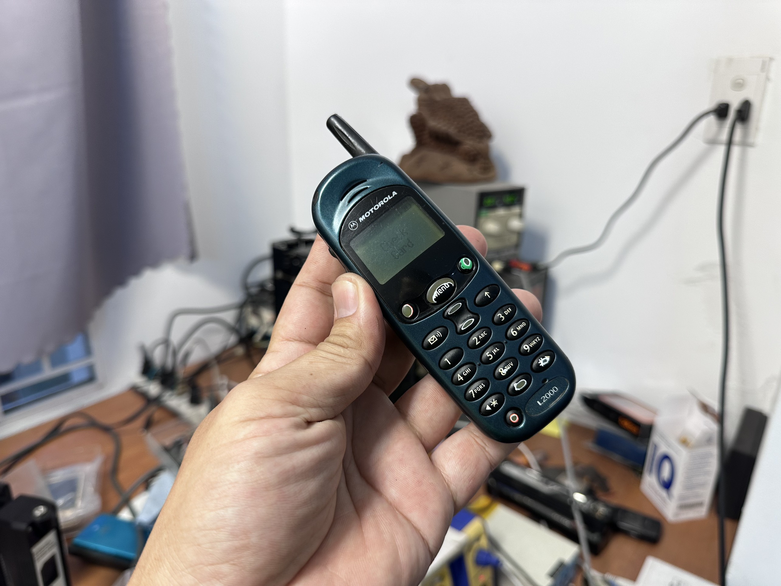 Điện thoại Motorola L2000 chính hãng 5123