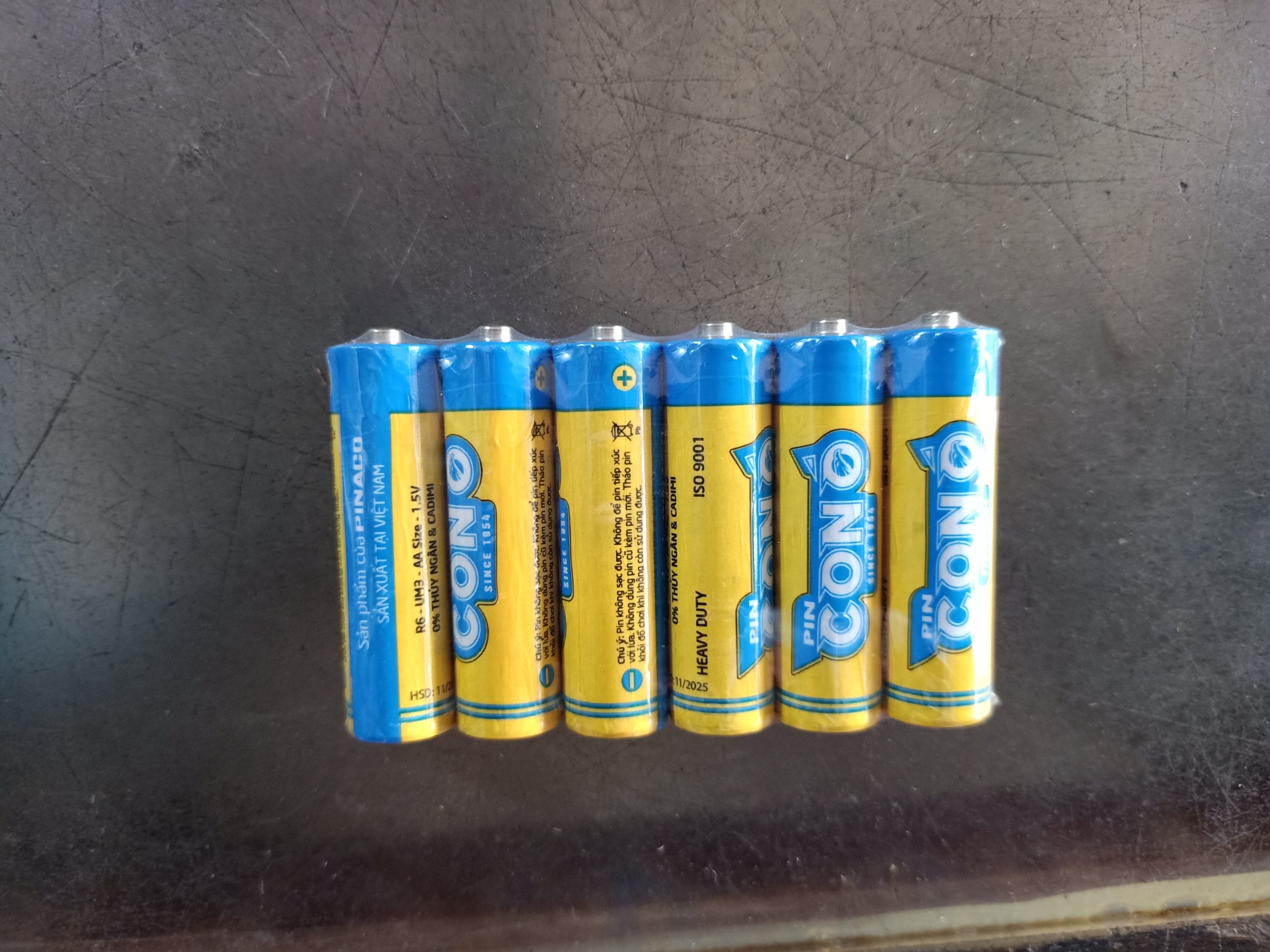 Pin con ó đỏ pinaco 2a