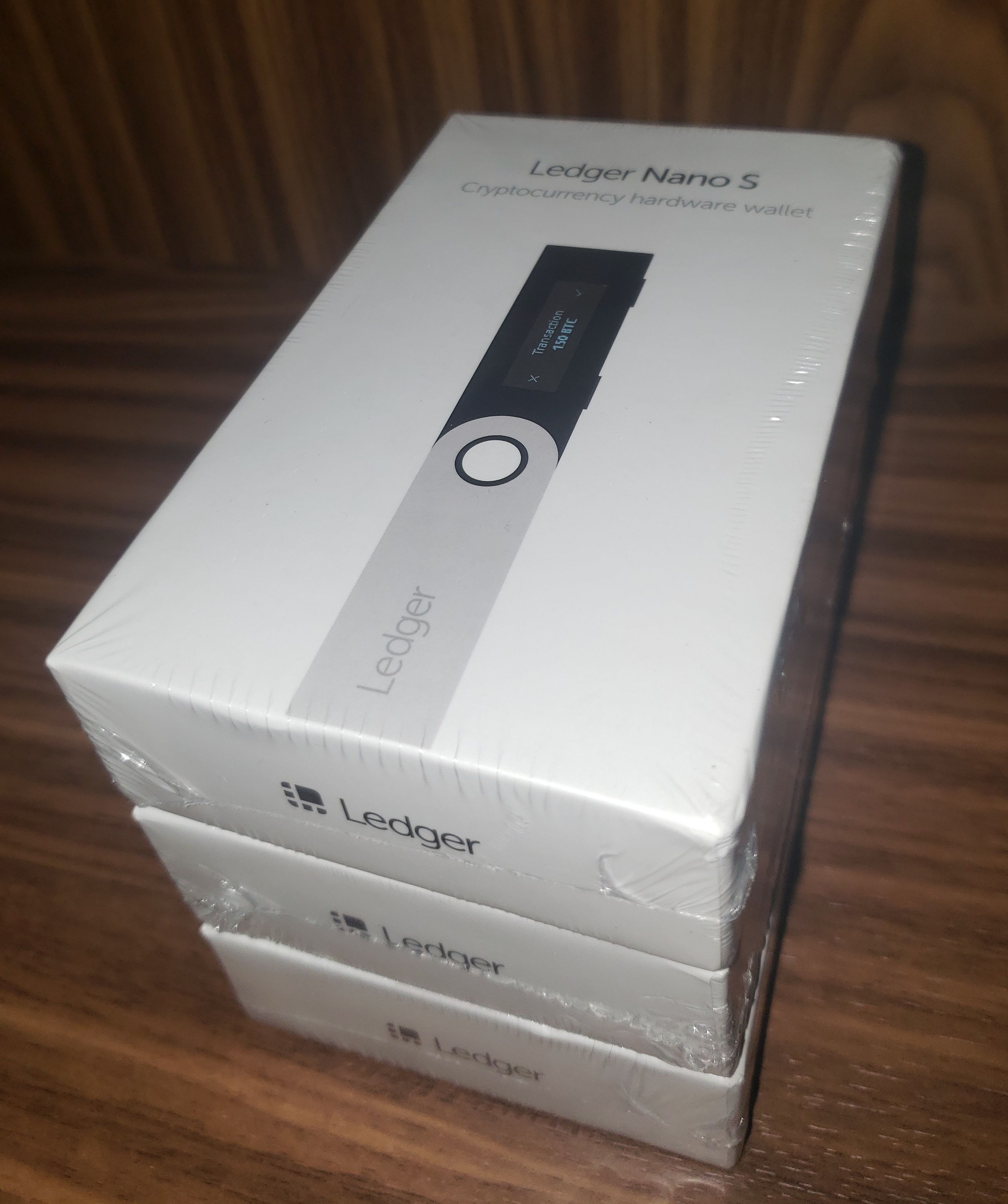 Ví tiền crypto - Ledger Nano S - The Best Crypto Hardware Wallet - Hàng chính hãng từ Pháp