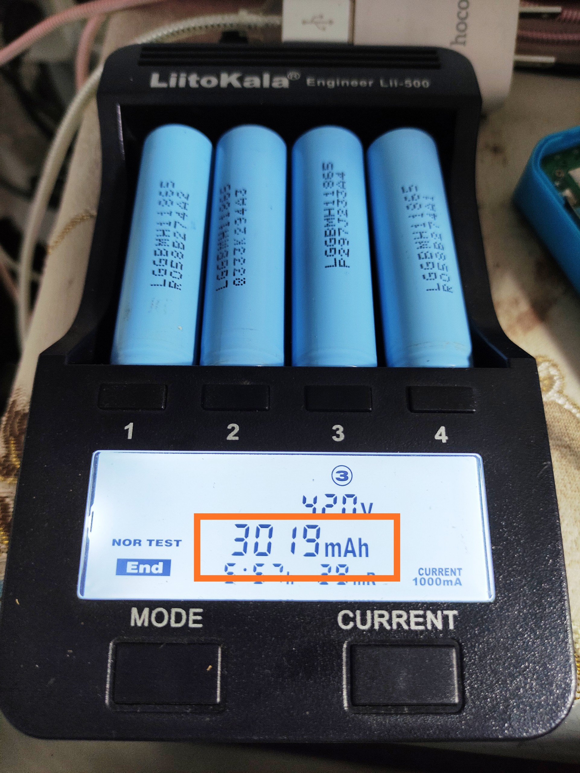 Pin 18650 lg mh1 dung lượng 3200mah tháo khối chất lượng cao.