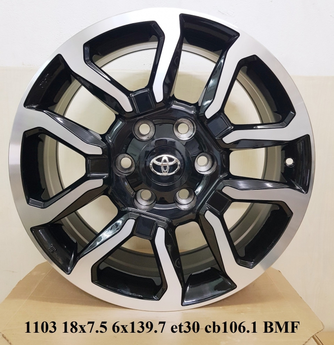 Lazang 18 inch dành cho dòng Fortuner tại TP HCM
