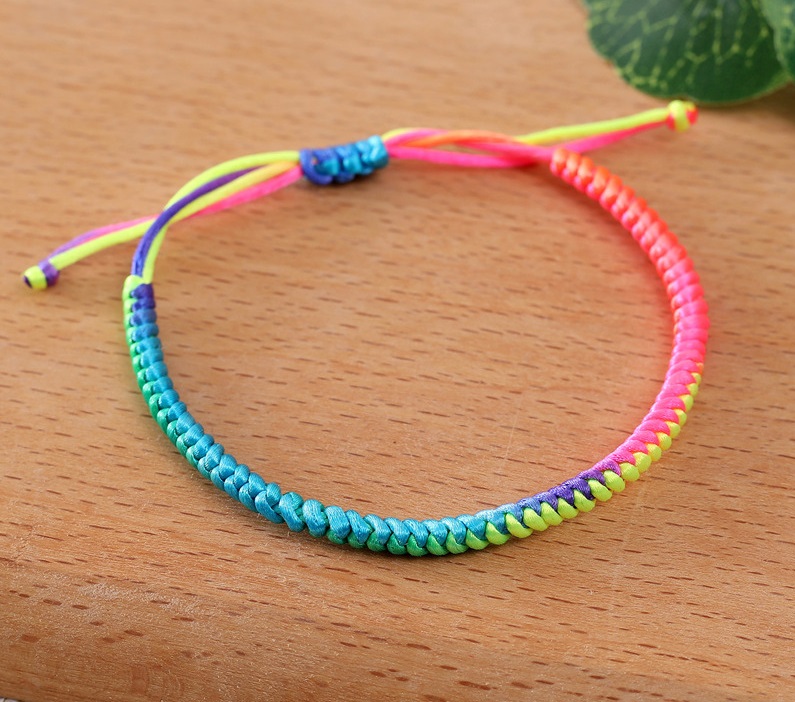 Vòng Tay EBI Chỉ Đỏ May Mắn Dây thắt rút tùy chỉnh độ rộng phù hợp cho nam và nữ