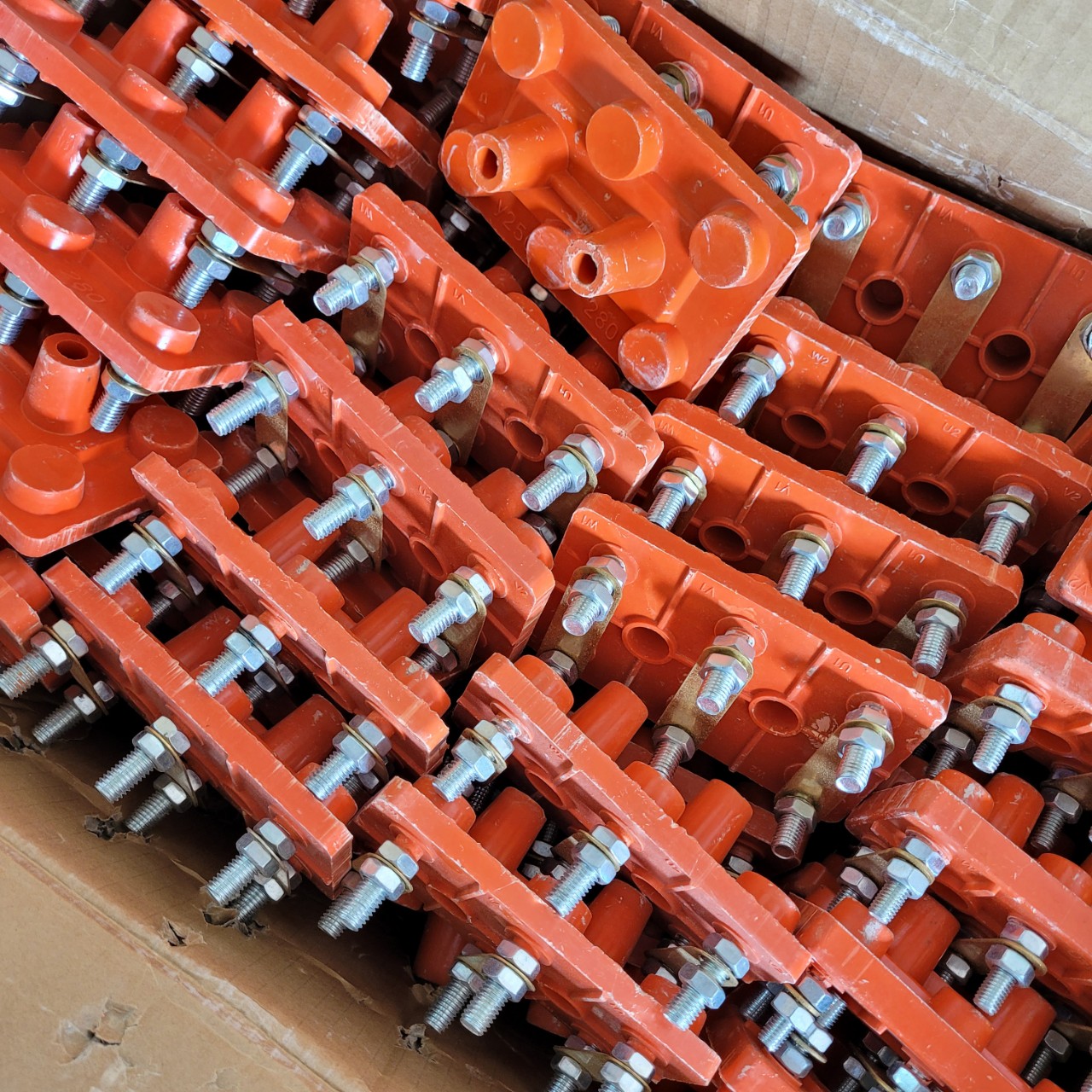 Cầu đấu Motor, cầu đấu cho động cơ, hàng chất lượng cao