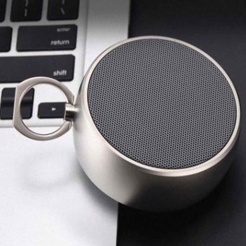 Loa bluetooth BS02 bọc thép mini Đức, có thể sử dụng dây cap liên kết
